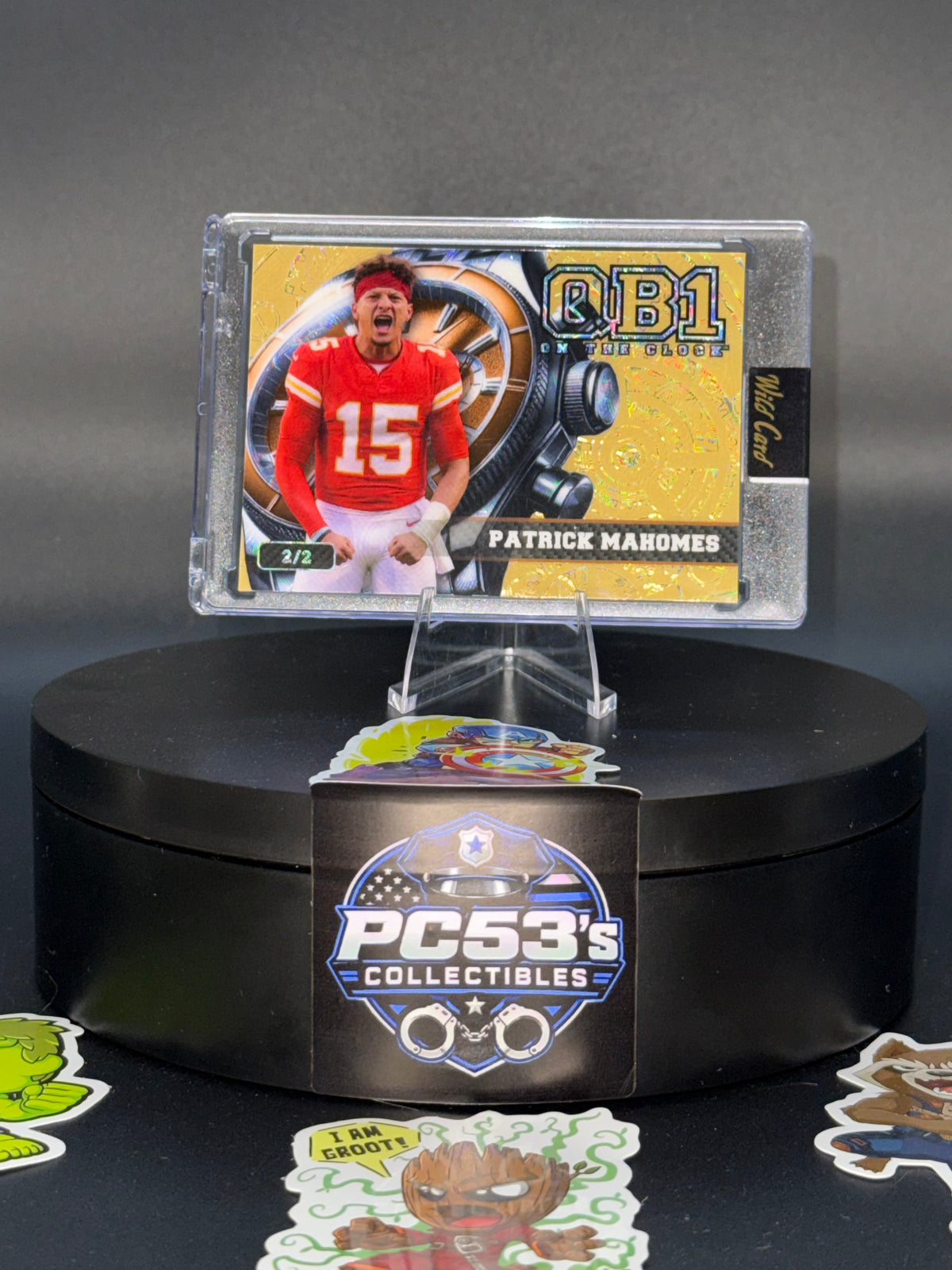 Wild Card 2026 “On The Clock” QB1 Gold Shimmer Patrick Mahomes 2/2