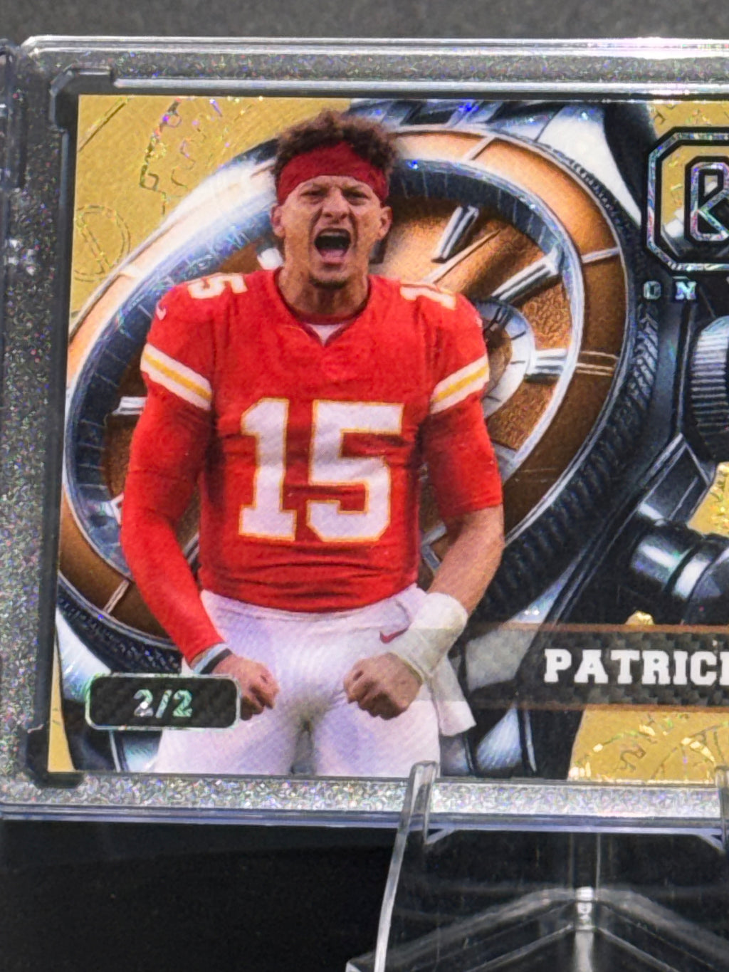 Wild Card 2026 “On The Clock” QB1 Gold Shimmer Patrick Mahomes 2/2